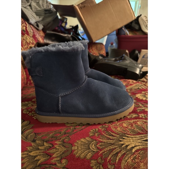 UGG Shoes - Ugg Bailey  Retro Color Ocean Size US 7 Women's